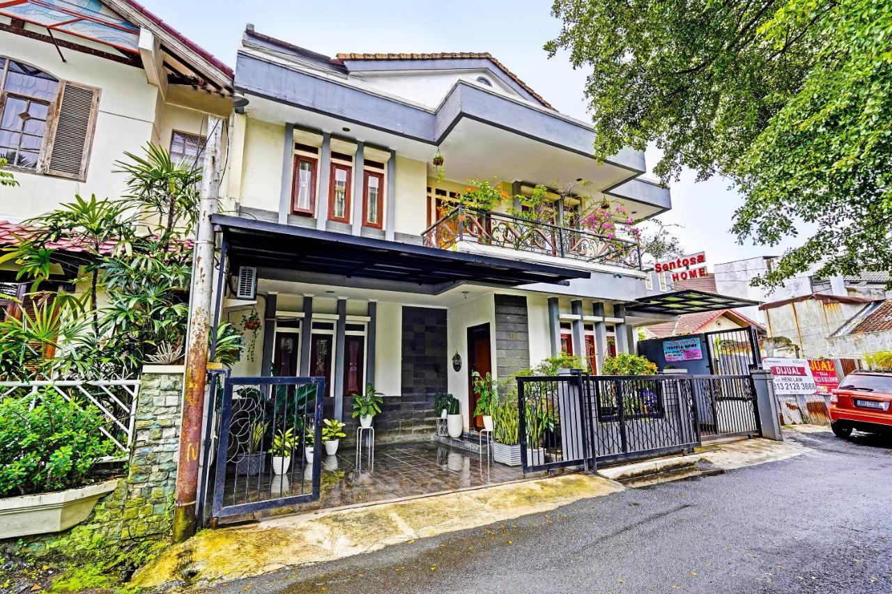 Spot On 91482 Sentosa Home باندونج المظهر الخارجي الصورة
