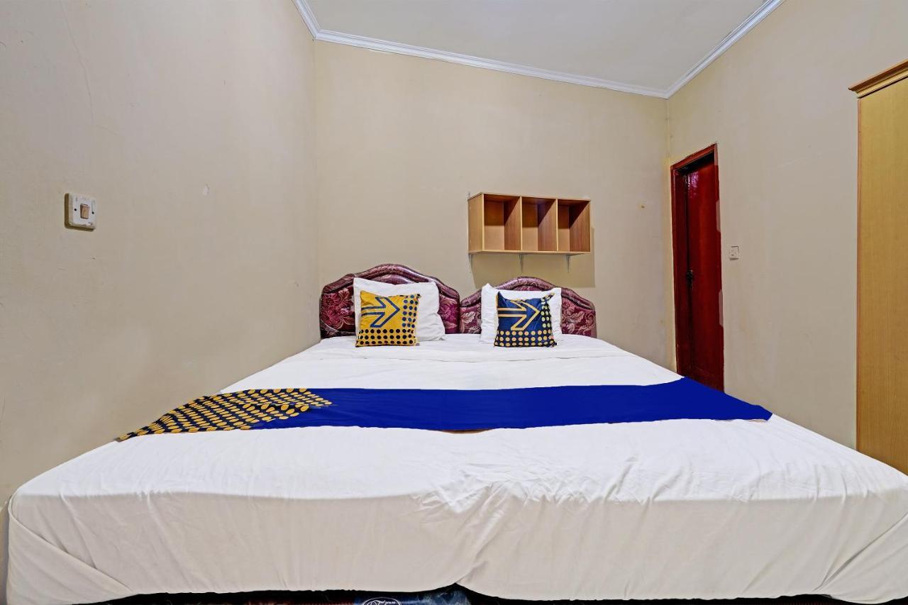 Spot On 91482 Sentosa Home باندونج المظهر الخارجي الصورة