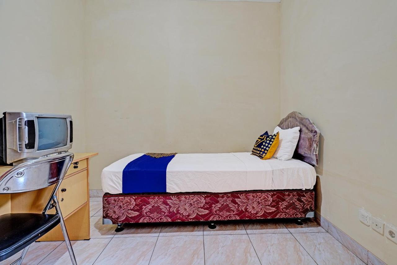 Spot On 91482 Sentosa Home باندونج المظهر الخارجي الصورة